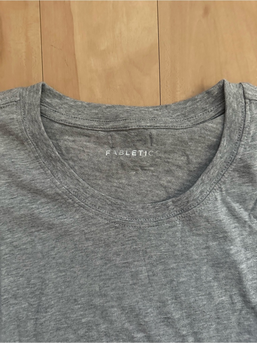 Fabletics Shirt - Picture 3 of 4